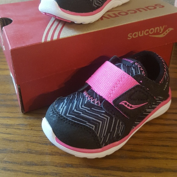 saucony shoe box
